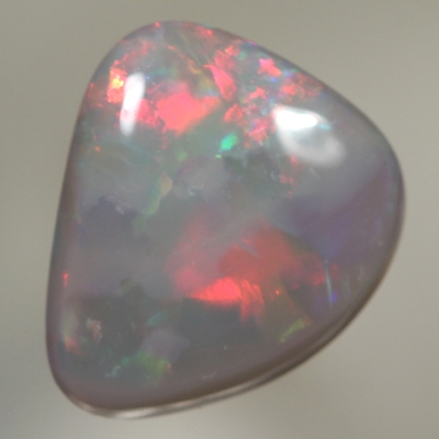 SOLID SEMI BLACK OPAL Bright reds contrasted by green and blue